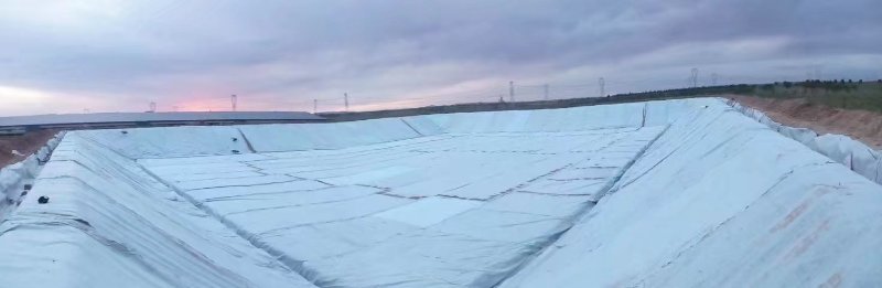 土工膜熱熔焊法與粘接法的區(qū)別點(diǎn)在哪里？