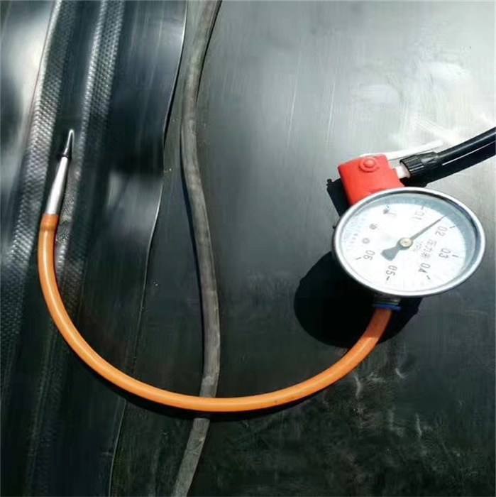 HDPE土工膜施工部位處理不當(dāng)會(huì)出現(xiàn)什么現(xiàn)象？